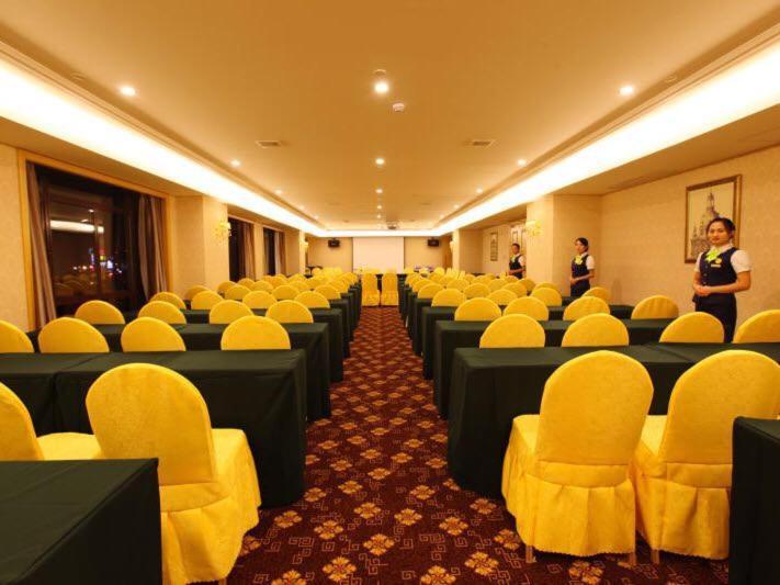 Vienna Hotel Shanghai Songjiang Development Zone Exterior foto